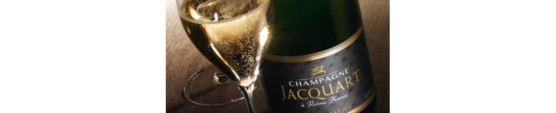 Vous recherchez du Champagne Jacquart au meilleur prix ? Nombreux millésimes de la région Champagne en vente en ligne.